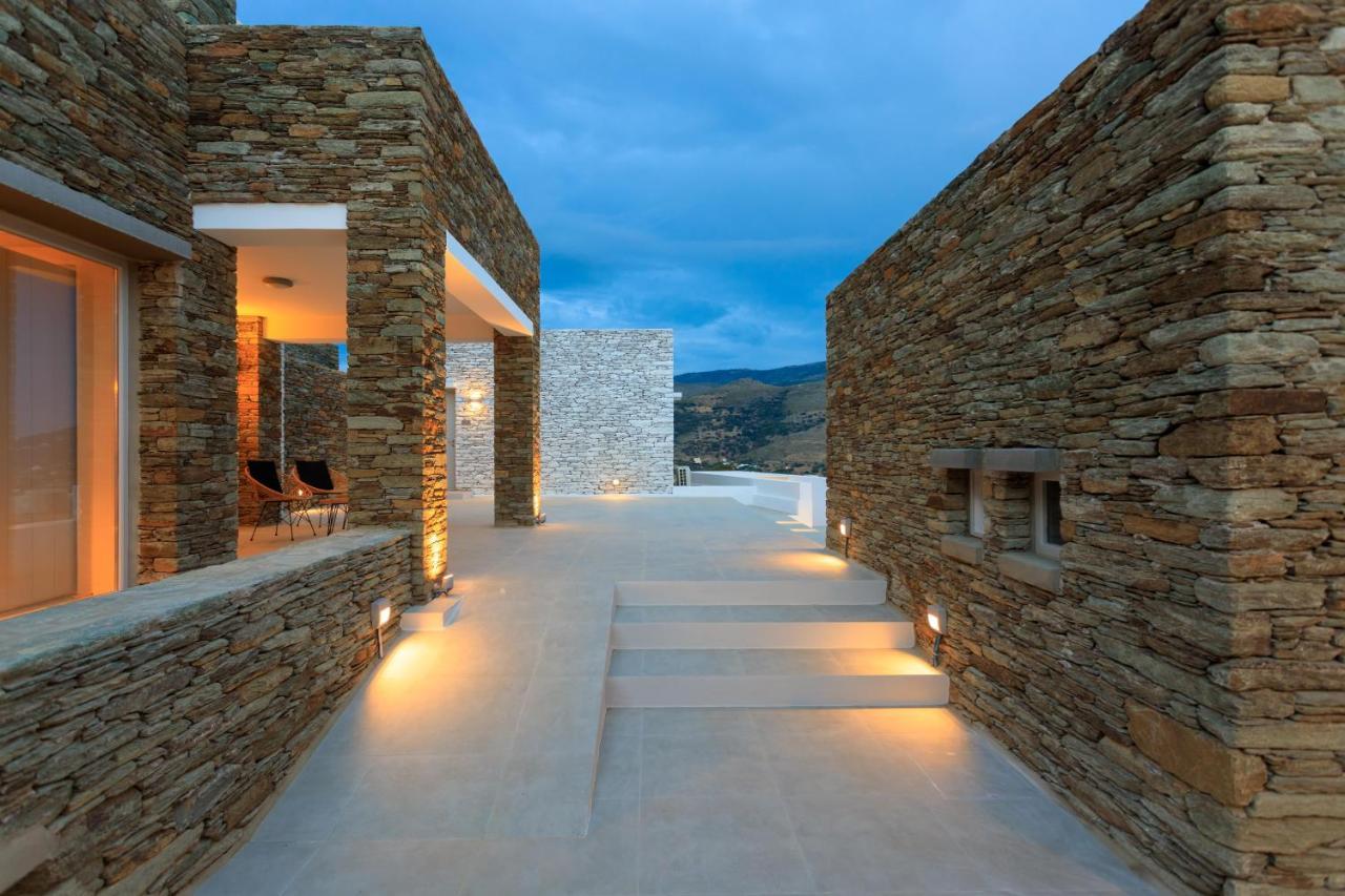 Iliades Luxury Boutique Suites Batsi  Exterior photo