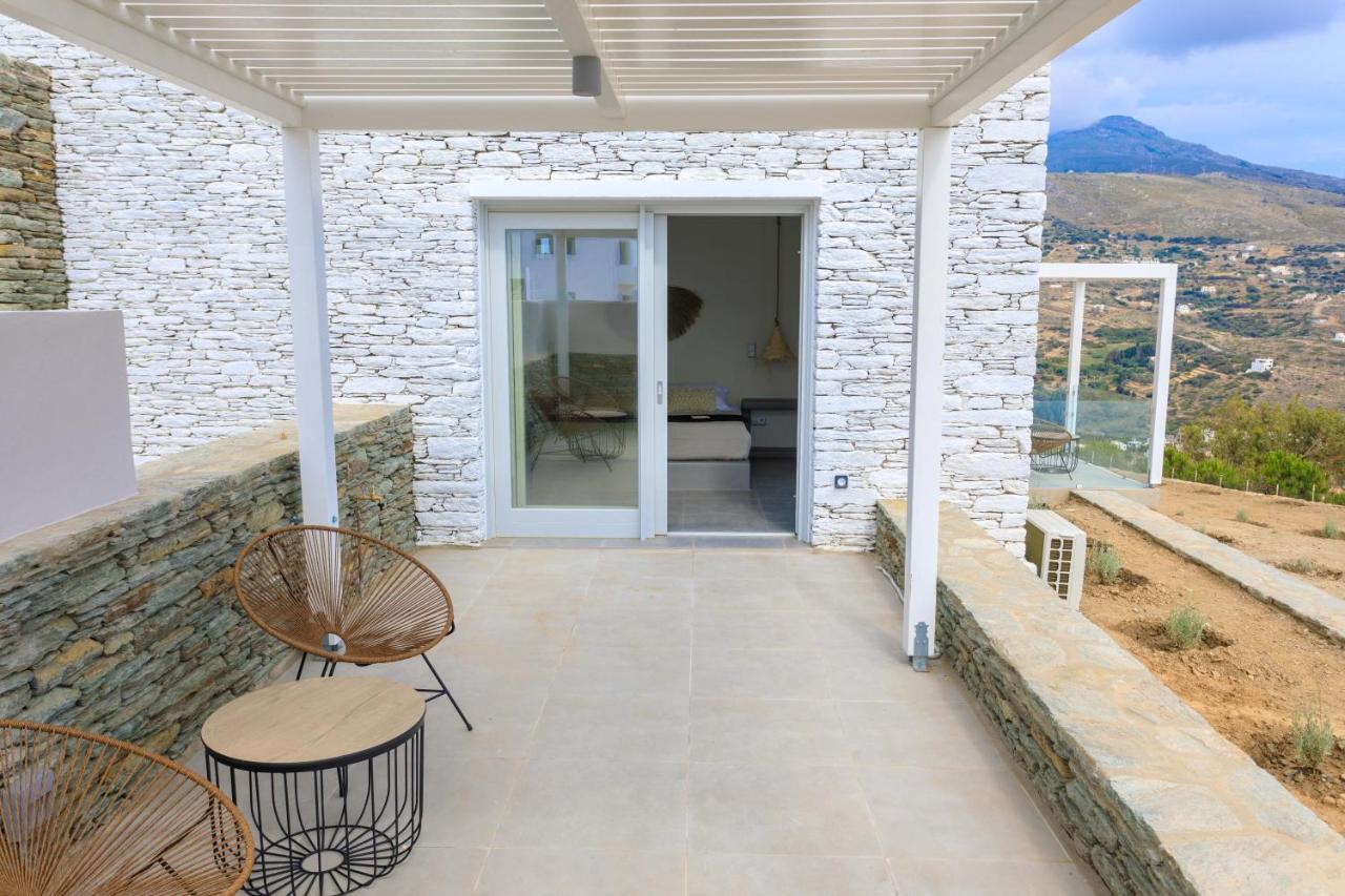 Iliades Luxury Boutique Suites Batsi  Exterior photo